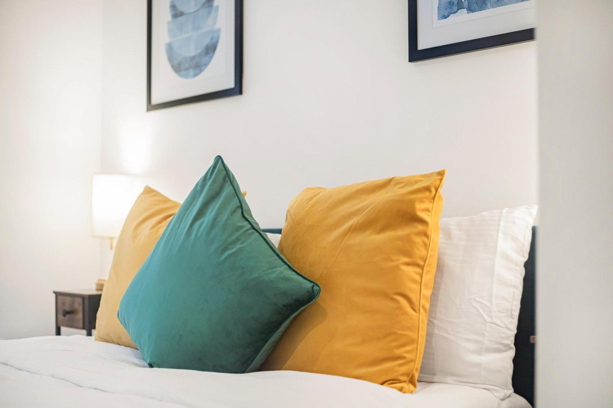 Athera - Hoxton Square 2 Bed, 2 Bath Entire Private Apartment Londra Esterno foto